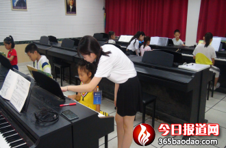 新市民藝術(shù)課堂鋼琴課.png
