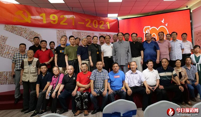 百米長(zhǎng)卷開(kāi)幕式新聞稿147_副本.jpg